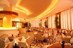 Imagen del bar/restaurante del Hotel Shunde Country Garden Resort Hotel. Foto 2