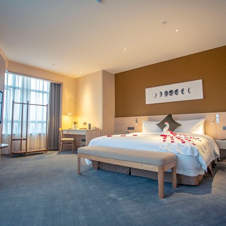Imagen de la habitación del Hotel Shundi Shy Jinshan Lake Zhenjiang. Foto 9