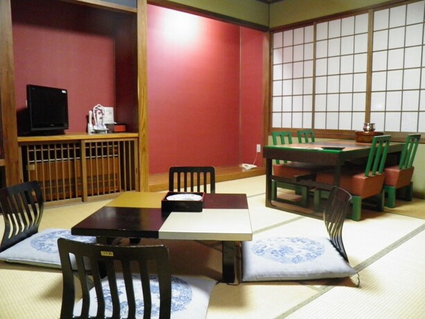 Imagen de la habitación del Hotel Shunjyuan Wakanoyu. Foto 13