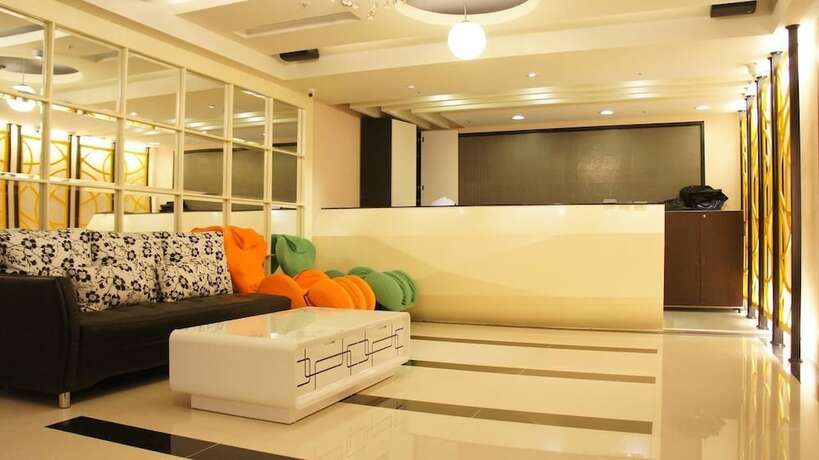Imagen de los interiores del Hotel Shun-yi. Foto 20