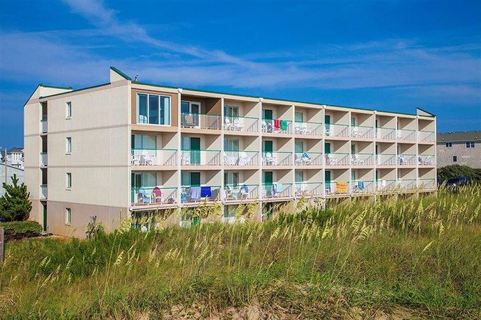 Imagen de los exteriores del Hotel Shutters On The Banks. Foto 14