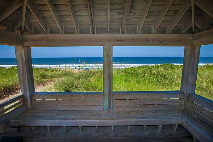 Imagen de los exteriores del Hotel Shutters On The Banks. Foto 15