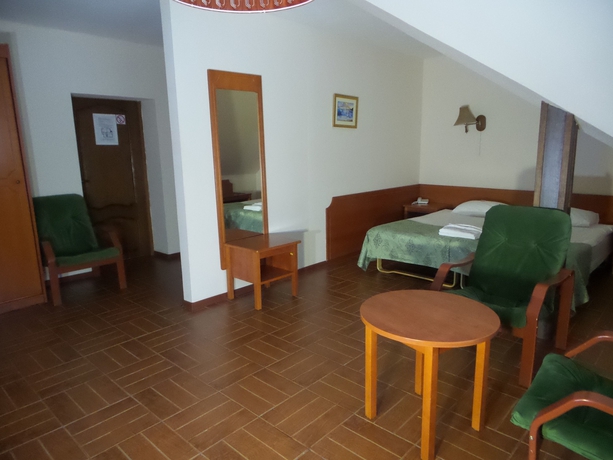 Imagen de la habitación del Hotel Shuvaloff. Foto 5