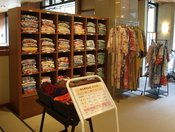 Imagen de los interiores del Hotel Shuzenji Onsen Katsuragawa. Foto 17