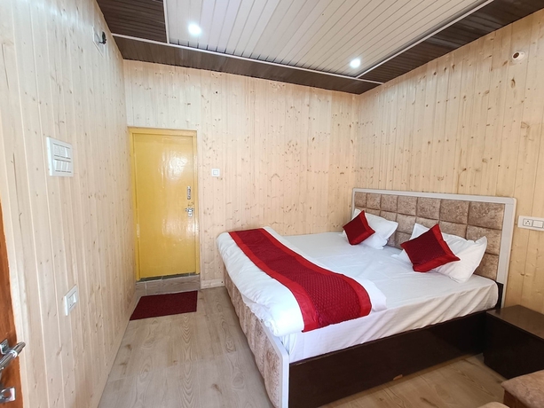 Imagen de la habitación del Hotel Shwetambara. Foto 5