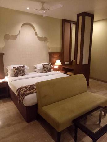 Imagen de la habitación del Hotel Shyam. Foto 7