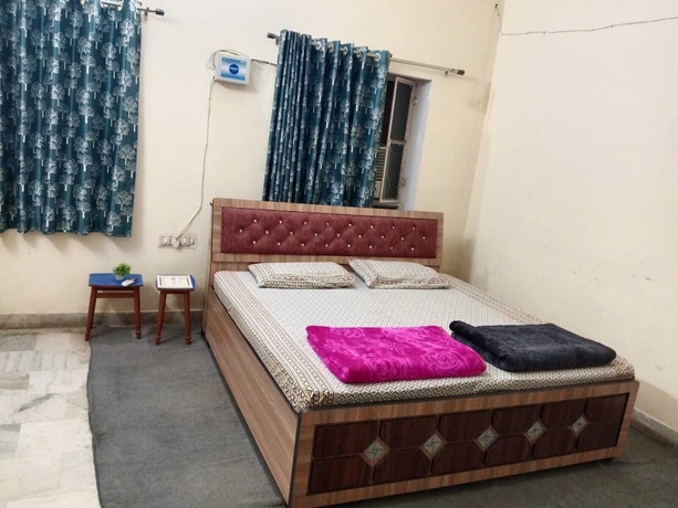 Imagen de la habitación del Hotel Shyam Luxurious Huts and Guest House. Foto 6