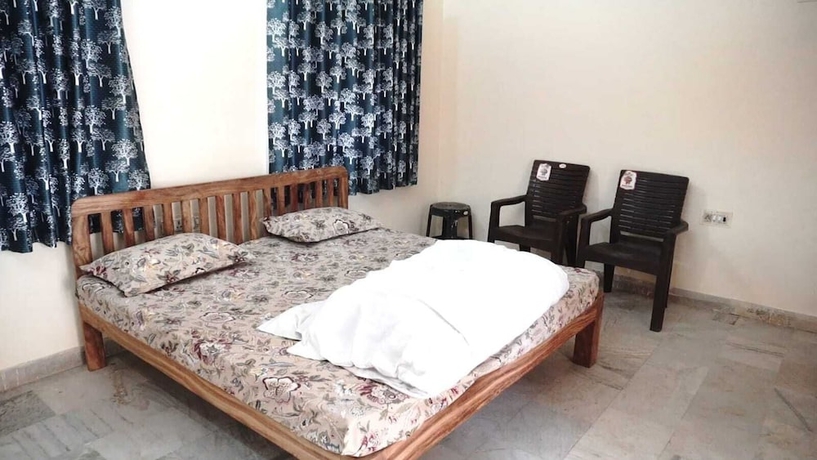 Imagen de la habitación del Hotel Shyam Luxurious Huts and Guest House. Foto 11