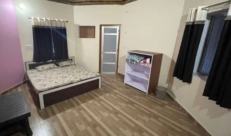 Imagen de la habitación del Hotel Shyam Luxurious Huts and Guest House. Foto 14