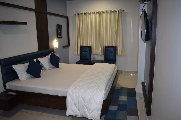 Imagen de la habitación del Hotel Shyam Palace, Bhuj. Foto 5