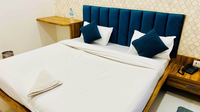 Imagen de la habitación del Hotel Shyam Palace, Sanwer. Foto 3