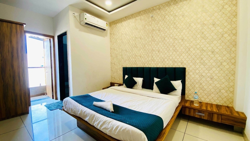 Imagen de la habitación del Hotel Shyam Palace, Sanwer. Foto 5