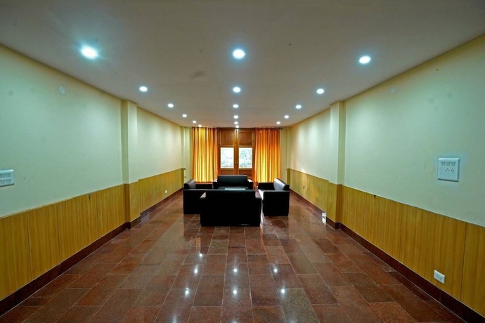 Imagen de los interiores del Hotel Shyamala Solace By shrpl. Foto 12