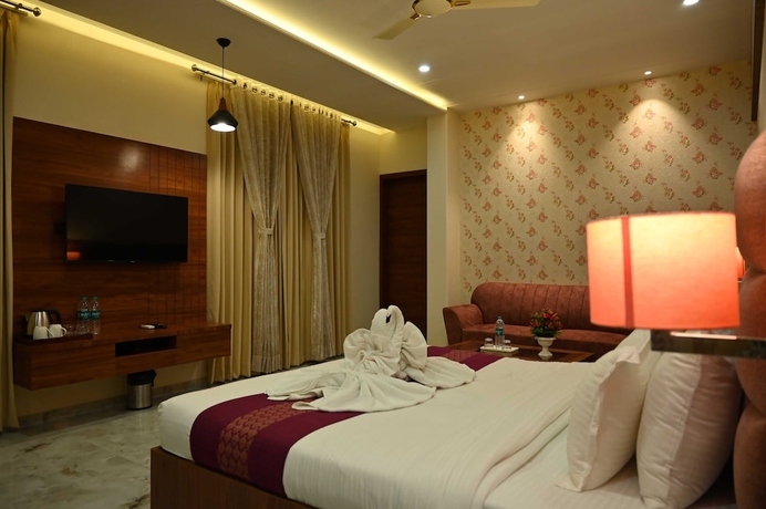 Imagen de la habitación del Hotel Shyamleela. Foto 12