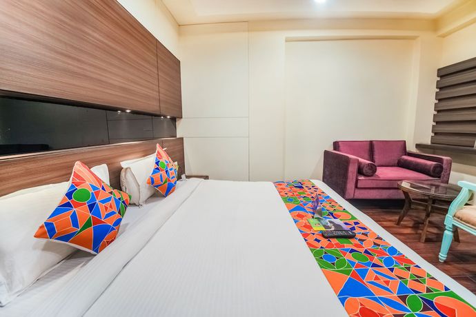 Imagen de la habitación del Hotel Shyampuriya Palace. Foto 3