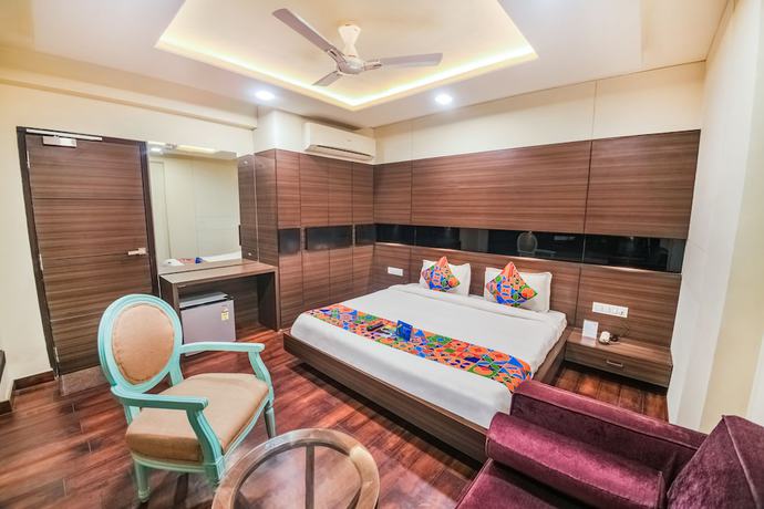 Imagen de la habitación del Hotel Shyampuriya Palace. Foto 9