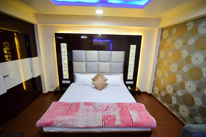 Imagen de la habitación del Hotel Shyampuriya Palace. Foto 11