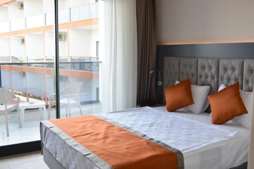 Imagen de la habitación del Hotel SiDE GOLDEN ROCK HOTEL&SPA. Foto 19