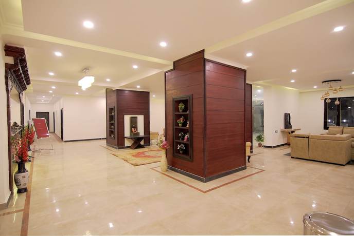 Imagen de los interiores del Hotel Sia Residency. Foto 10