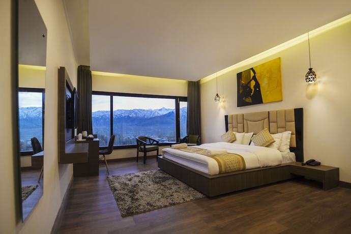 Imagen de la habitación del Hotel Sia Residency. Foto 6