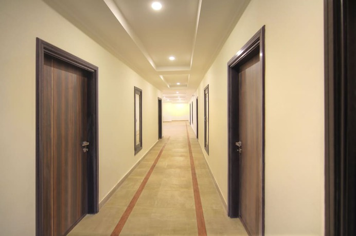 Imagen de los interiores del Hotel Sia Residency. Foto 12
