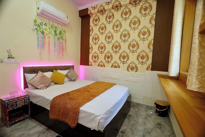 Imagen de la habitación del Hotel Sia Taj nearest Taj Mahal Agra. Foto 6