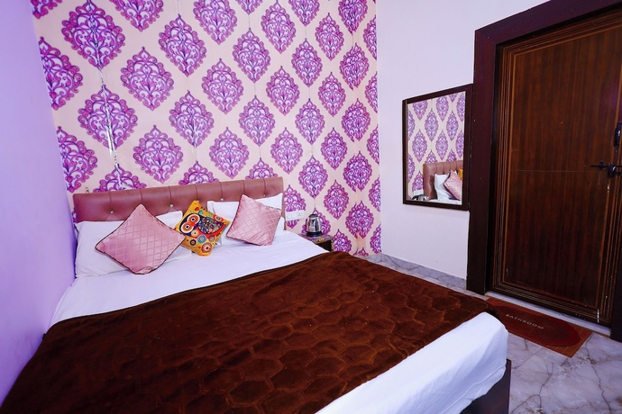 Imagen de la habitación del Hotel Sia Taj nearest Taj Mahal Agra. Foto 14