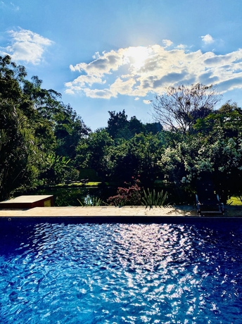 Imagen de la piscina del Hotel S&iacute;tio Rio Gouveia. Foto 15