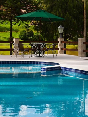 Imagen de la piscina del Hotel S&iacute;tio dos Lagos. Foto 10