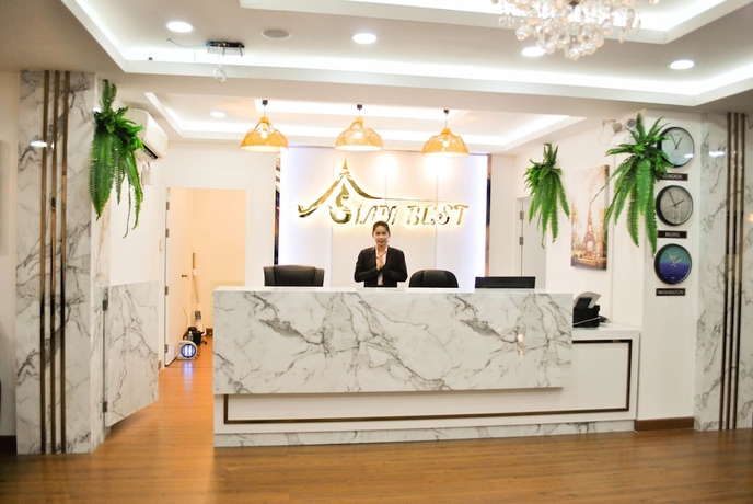 Imagen de los interiores del Hotel Siam Best. Foto 18