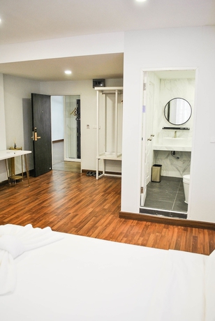 Imagen de la habitación del Hotel Siam Best. Foto 17