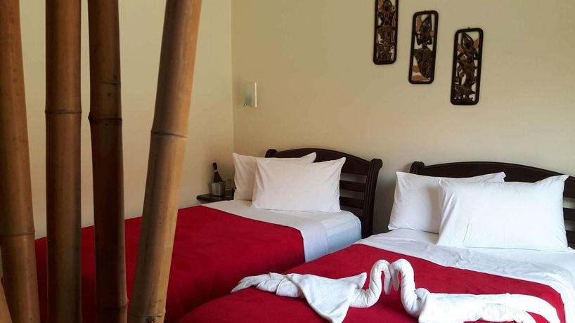 Imagen de la habitación del Hotel Siam Court. Foto 3