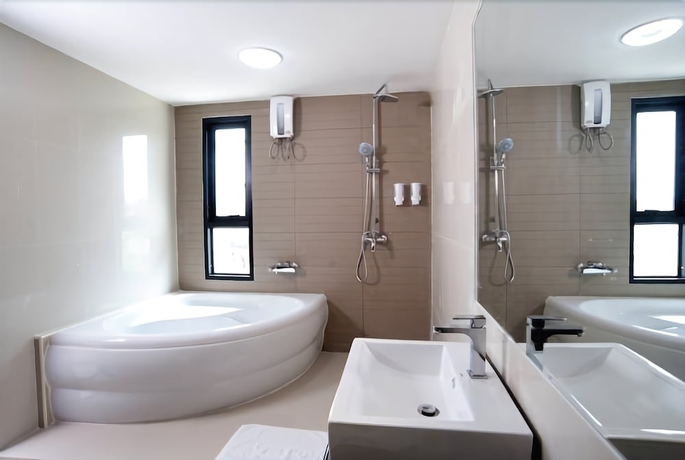 Imagen de la habitación del Hotel Siam Grand. Foto 16
