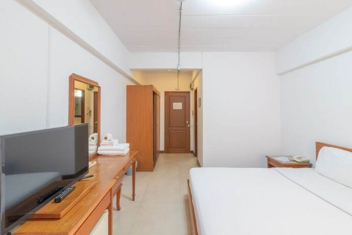 Imagen de la habitación del Hotel Siam Palace. Foto 18
