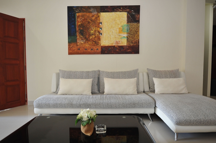 Imagen de los interiores del Hotel Siam Palm Residence. Foto 16