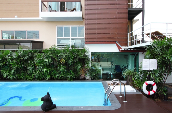 Imagen de la piscina del Hotel Siam Piman. Foto 11