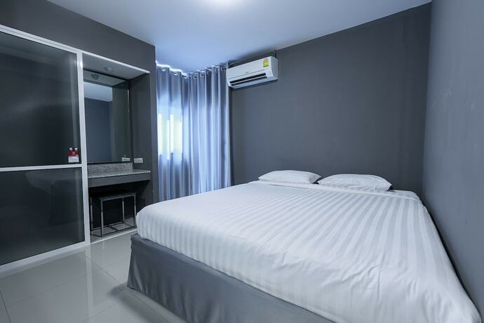 Imagen de la habitación del Hotel Siam Rama 9. Foto 15