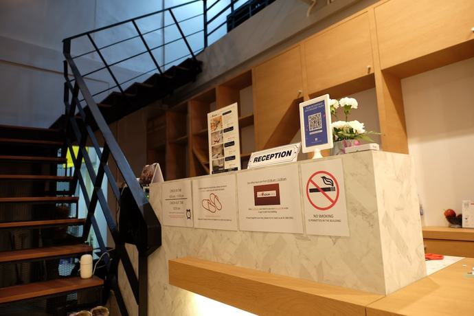Imagen de los interiores del Hotel Siam Stadium Hostel. Foto 19