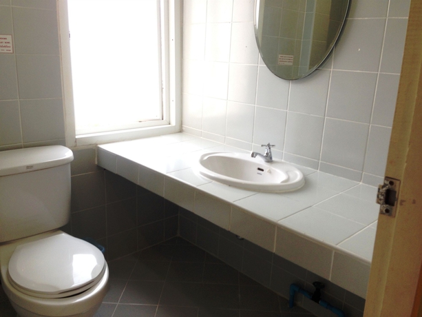 Imagen de la habitación del Hotel Siam Star. Foto 8