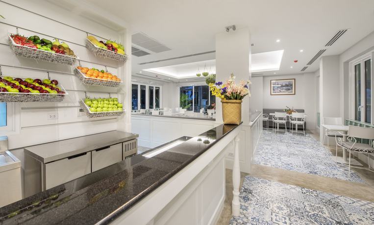 Imagen de los interiores del Hotel Siam Tharadol. Foto 14