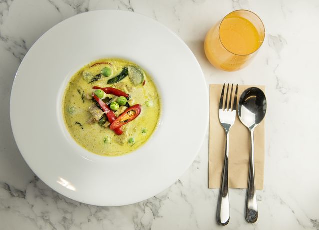 Imagen del bar/restaurante del Hotel Siam Tharadol. Foto 2