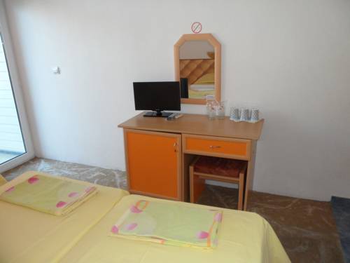 Imagen de la habitación del Hotel Sianie Guest House. Foto 5