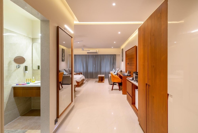 Imagen de la habitación del Hotel Siara Styles Amba Suites. Foto 12