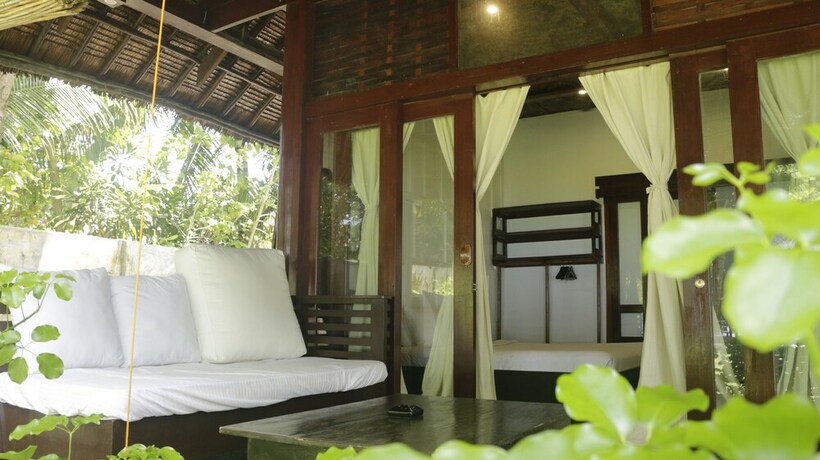 Imagen de la habitación del Hotel Siargao Island Villas. Foto 16