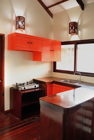 Imagen de la habitación del Hotel Siargao Sunrise Villa. Foto 10