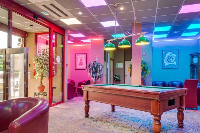 Imagen de los interiores del Hotel Siatel Besançon Chateaufarine. Foto 20