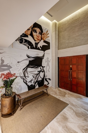 Imagen de los interiores del Hotel Sib Kao. Foto 17