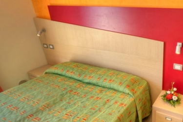 Imagen de la habitación del Hotel Sibari Green Village. Foto 6