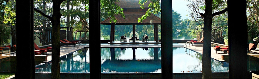 Imagen de la piscina del Hotel Sibsan Luxury Rimping. Foto 21