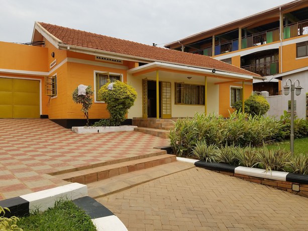 Imagen de los exteriores del Hotel Sibyangu Standard. Foto 13
